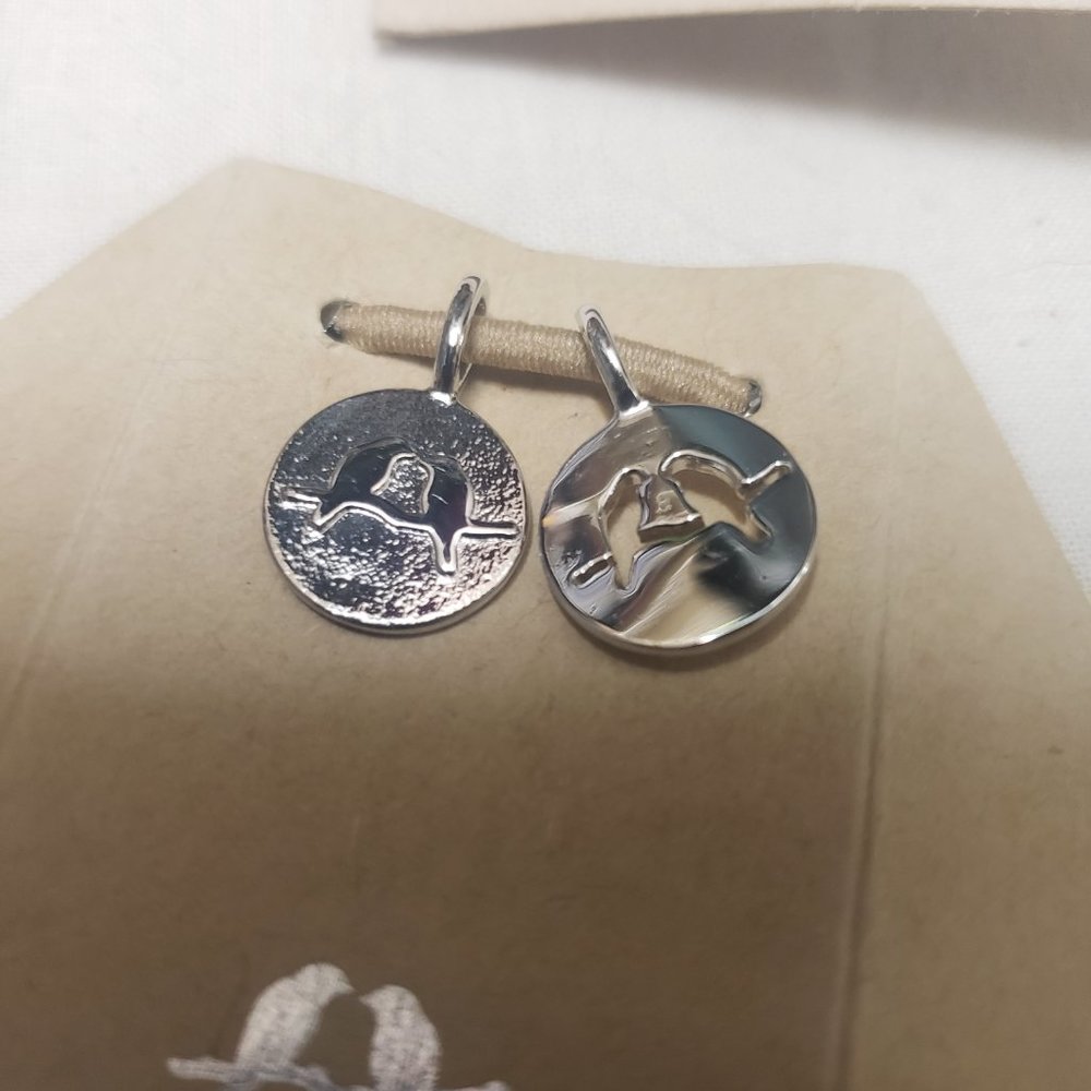 CHLOE + ISABEL MODERN MUSES PETITS TRÉSORS  BIRD CHARMS SILVER TONE